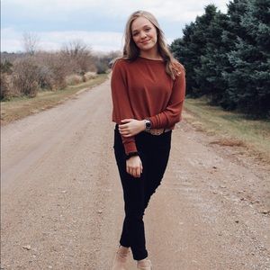 Meet your Posher, Olivia